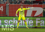 10.04.2026, Fussball 1. Bundesliga 2025/2026, 29.Spieltag, FC Augsburg - TSG 1899 Hoffenheim, in der WWK-Arena Augsburg. Torwart Finn Dahmen (FC Augsburg)  