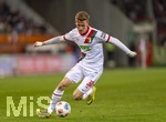10.04.2026, Fussball 1. Bundesliga 2025/2026, 29.Spieltag, FC Augsburg - TSG 1899 Hoffenheim, in der WWK-Arena Augsburg. Anton Kade (FC Augsburg) am Ball 