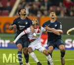10.04.2026, Fussball 1. Bundesliga 2025/2026, 29.Spieltag, FC Augsburg - TSG 1899 Hoffenheim, in der WWK-Arena Augsburg. v.li: Ozan Kabak (TSG 1899 Hoffenheim), Alexis Julian Claude-Maurice (FC Augsburg), Robin Hranac (TSG 1899 Hoffenheim) 