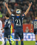 10.04.2026, Fussball 1. Bundesliga 2025/2026, 29.Spieltag, FC Augsburg - TSG 1899 Hoffenheim, in der WWK-Arena Augsburg. Albian Hajdari (TSG 1899 Hoffenheim) mit Kopf-Turban