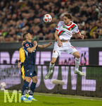 10.04.2026, Fussball 1. Bundesliga 2025/2026, 29.Spieltag, FC Augsburg - TSG 1899 Hoffenheim, in der WWK-Arena Augsburg. re: Arthur Chaves (FC Augsburg) Kopfball.