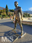 14.04.2026, Madeira, Portugal, Christiano Ronaldo als Lebensgroße (3,4m) Bronzefigur in Funchal, Portugals Superstar Cristiano Ronaldo ist auf Madeira geboren und ihm zuehren wurde 2014 van der Hafenpromenade diese Plastik aufgestellt. 