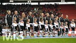 14.04.2026,  WM-Qualifikation Europa, Frauen 2026, 3.Spieltag, Deutschland - Österreich, im Max-Morlock-Stadion Nürnberg, Die Spielerinnen stehen in einer Reihe