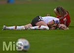 14.04.2026,  WM-Qualifikation Europa, Frauen 2026, 3.Spieltag, Deutschland - Österreich, im Max-Morlock-Stadion Nürnberg, Giulia Gwinn (Deutschland) verletzt