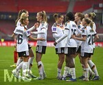 14.04.2026,  WM-Qualifikation Europa, Frauen 2026, 3.Spieltag, Deutschland - Österreich, im Max-Morlock-Stadion Nürnberg, Torjubel um Torschützin Vivien Endmann (Deutschland) 