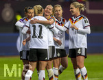 14.04.2026,  WM-Qualifikation Europa, Frauen 2026, 3.Spieltag, Deutschland - Österreich, im Max-Morlock-Stadion Nürnberg, Torjubel Lea Schüller (Deutschland), Janina Minge (Deutschland), Rebecca Knaak (Deutschland) 