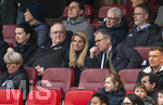 14.04.2026,  WM-Qualifikation Europa, Frauen 2026, 3.Spieltag, Deutschland - Österreich, im Max-Morlock-Stadion Nürnberg, Nia Künzer und Andreas Rettig (DF) auf der Tribüne 