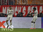 15.04.2026,  Fussball UEFA Championsleague 2025/2026: Viertelfinale Rückspiel,  FC Bayern München - Real Madrid, in der Allianz-Arena München, v.l. Kylian Mbappe (Real Madrid)  und Vinicius Junior (Real Madrid) jubeln
  

