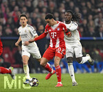 15.04.2026,  Fussball UEFA Championsleague 2025/2026: Viertelfinale Rückspiel,  FC Bayern München - Real Madrid, in der Allianz-Arena München, v.l.  Jamal Musiala (Bayern München) gegen Eduardo Camavinga (Real Madrid) 
  

