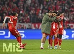 15.04.2026,  Fussball UEFA Championsleague 2025/2026: Viertelfinale Rückspiel,  FC Bayern München - Real Madrid, in der Allianz-Arena München, v.l. Michael Olise (FC Bayern München), Josip Stanisic (Bayern München), Luis Diaz (FC Bayern München) und Dayot Upamecano (FC Bayern München) jubeln
  

