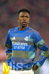 15.04.2026,  Fussball UEFA Championsleague 2025/2026: Viertelfinale Rückspiel,  FC Bayern München - Real Madrid, in der Allianz-Arena München, Vinicius Junior (Real Madrid) beim Aufwärmen mit vier Ohrstecker mit Brillianten.