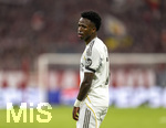 15.04.2026,  Fussball UEFA Championsleague 2025/2026: Viertelfinale Rückspiel,  FC Bayern München - Real Madrid, in der Allianz-Arena München, Vinicius Junior (Real Madrid) nachdenklich 