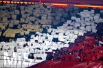 15.04.2026,  Fussball UEFA Championsleague 2025/2026: Viertelfinale Rückspiel,  FC Bayern München - Real Madrid, in der Allianz-Arena München, Nahaufnahme der Tribüne bei der Fanchoreografie. Jeder Zuschauer trägt zur stimmungsvollen Choreo bei mit dem hochhalten einer farbigen Folie. 