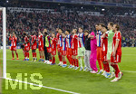 15.04.2026,  Fussball UEFA Championsleague 2025/2026: Viertelfinale Rückspiel,  FC Bayern München - Real Madrid, in der Allianz-Arena München, Schlussjubel der Bayern, v.li:  Dayot Upamecano (FC Bayern München), Aleksandar Pavlovic (FC Bayern München), Josip Stanisic (Bayern München), Torwart Sven Ulreich (FC Bayern München), Nicolas Jackson (FC Bayern München), Joshua Kimmich (FC Bayern München), Jonathan Tah (FC Bayern München), Hiroki Ito (FC Bayern München), Raphael Guerreiro (FC Bayern München), Min-jae Kim (Bayern München, Minjae Kim), Konrad Laimer (FC Bayern München), Torwart Jonas Urbig (FC Bayern München), Tom Bischof (Bayern München), Lennart Karl (FC Bayern München), Torwart Leonard Prescott (FC Bayern München), Leon Goretzka (FC Bayern München), Torwart Manuel Neuer (FC Bayern München), Luis Diaz (FC Bayern München), Harry Kane (FC Bayern München),  