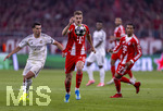 15.04.2026,  Fussball UEFA Championsleague 2025/2026: Viertelfinale Rückspiel,  FC Bayern München - Real Madrid, in der Allianz-Arena München,  Josip Stanisic (Bayern München) am Ball 
