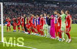 15.04.2026,  Fussball UEFA Championsleague 2025/2026: Viertelfinale Rückspiel,  FC Bayern München - Real Madrid, in der Allianz-Arena München, Schlussjubel der Bayern, v.li:  Jamal Musiala (Bayern München), Alphonso Davies (FC Bayern München), Dayot Upamecano (FC Bayern München), Aleksandar Pavlovic (FC Bayern München), Josip Stanisic (Bayern München), Torwart Sven Ulreich (FC Bayern München), Nicolas Jackson (FC Bayern München), Joshua Kimmich (FC Bayern München), Jonathan Tah (FC Bayern München), Hiroki Ito (FC Bayern München), Raphael Guerreiro (FC Bayern München), Min-jae Kim (Bayern München, Minjae Kim), Konrad Laimer (FC Bayern München), Torwart Jonas Urbig (FC Bayern München), Tom Bischof (Bayern München), Lennart Karl (FC Bayern München), Torwart Leonard Prescott (FC Bayern München), Leon Goretzka (FC Bayern München), Torwart Manuel Neuer (FC Bayern München), Luis Diaz (FC Bayern München), Harry Kane (FC Bayern München),  