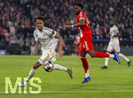 15.04.2026,  Fussball UEFA Championsleague 2025/2026: Viertelfinale Rückspiel,  FC Bayern München - Real Madrid, in der Allianz-Arena München, Eder Militao (Real Madrid) am Ball gegen Alphonso Davies (FC Bayern München) 