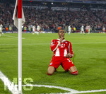 15.04.2026,  Fussball UEFA Championsleague 2025/2026: Viertelfinale Rückspiel,  FC Bayern München - Real Madrid, in der Allianz-Arena München, Schlussjubel nach dem Sieg,  Michael Olise (FC Bayern München), 