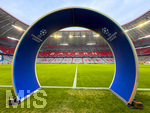 15.04.2026,  Fussball UEFA Championsleague 2025/2026: Viertelfinale Rückspiel,  FC Bayern München - Real Madrid, in der Allianz-Arena München, Das Champions-League-Gate durch das die Mannschaften auf den Platz laufen. 