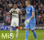 15.04.2026,  Fussball UEFA Championsleague 2025/2026: Viertelfinale Rückspiel,  FC Bayern München - Real Madrid, in der Allianz-Arena München, Eder Militao (Real Madrid) grinst 