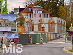 18.04.2026, Bad Wörishofen (Unterallgäu), Baustelle Löwenbräu-Arkaden Bad Wörishofen, das alte Restaurant und ehemalige Brauerei wurde 2022 abgerissen um eine neue Wohnanlage zu errichten. Der Neubau der Firma Glass kommt zügig voran. Neben Wohnungen und Gastronomie und Tiefgaragen entsteht ein Ort der Begegnung im Herzen von Bad Wörishofen.  
