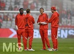 19.04.2026, Fussball Bundesliga 2025/2026, 30.Spieltag, FC Bayern München - VfB Stuttgart, in der Allianz-Arena München,   v.l. Alphonso Davies (FC Bayern München), Joshua Kimmich (FC Bayern München), Jamal Musiala (Bayern München) und Aleksandar Pavlovic (FC Bayern München) 


