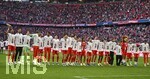 19.04.2026, Fussball Bundesliga 2025/2026, 30.Spieltag, FC Bayern München - VfB Stuttgart, in der Allianz-Arena München,   Die Bayern Spieler feiern die Meisterschaft mit Kakadu Shirts


