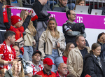 19.04.2026, Fussball Bundesliga 2025/2026, 30.Spieltag, FC Bayern München - VfB Stuttgart, in der Allianz-Arena München, Tribüne: mitte: Josefine Scholl Freundin von Tom Bischof (Bayern München) 