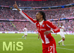 19.04.2026, Fussball Bundesliga 2025/2026, 30.Spieltag, FC Bayern München - VfB Stuttgart, in der Allianz-Arena München, Michael Olise (FC Bayern München) 
