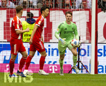 19.04.2026, Fussball Bundesliga 2025/2026, 30.Spieltag, FC Bayern München - VfB Stuttgart, in der Allianz-Arena München, Torwart Jonas Urbig (FC Bayern München) 