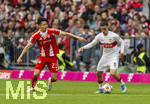19.04.2026, Fussball Bundesliga 2025/2026, 30.Spieltag, FC Bayern München - VfB Stuttgart, in der Allianz-Arena München, v.li: Hiroki Ito (FC Bayern München) gegen Bilal El Khannouss (Stuttgart) 