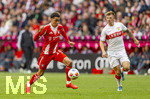 19.04.2026, Fussball Bundesliga 2025/2026, 30.Spieltag, FC Bayern München - VfB Stuttgart, in der Allianz-Arena München, Jamal Musiala (Bayern München) am Ball 