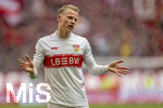 19.04.2026, Fussball Bundesliga 2025/2026, 30.Spieltag, FC Bayern München - VfB Stuttgart, in der Allianz-Arena München, Chris Führich (Stuttgart) unzufrieden