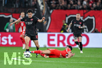 22.04.2026, Fussball DFB-Pokal  2025/2026 Halbfinale, Bayer Leverkusen - FC Bayern München, in der BayArena Leverkusen. Ibrahim Maza (Bayer Leverkusen)  , Aleksander Pavlovic (FC Bayern München)