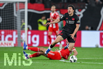 22.04.2026, Fussball DFB-Pokal  2025/2026 Halbfinale, Bayer Leverkusen - FC Bayern München, in der BayArena Leverkusen. Ibrahim Maza (Bayer Leverkusen)  , Aleksander Pavlovic (FC Bayern München)