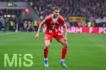 22.04.2026, Fussball DFB-Pokal  2025/2026 Halbfinale, Bayer Leverkusen - FC Bayern München, in der BayArena Leverkusen. Josip Stanisic (FC Bayern München)  