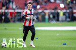 22.04.2026, Fussball DFB-Pokal  2025/2026 Halbfinale, Bayer Leverkusen - FC Bayern München, in der BayArena Leverkusen. Jannis Bärtl (FC Bayern München)  