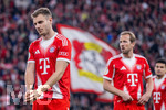 22.04.2026, Fussball DFB-Pokal  2025/2026 Halbfinale, Bayer Leverkusen - FC Bayern München, in der BayArena Leverkusen. Josip Stanisic (FC Bayern München)  , Harry Kane (FC Bayern München) 