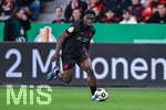 22.04.2026, Fussball DFB-Pokal  2025/2026 Halbfinale, Bayer Leverkusen - FC Bayern München, in der BayArena Leverkusen. Ernest Poku (Bayer Leverkusen)  


