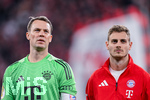22.04.2026, Fussball DFB-Pokal  2025/2026 Halbfinale, Bayer Leverkusen - FC Bayern München, in der BayArena Leverkusen. Manuel Neuer (FC Bayern München), Josip Stanisic (FC Bayern München)  


