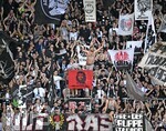 25.04.2026, Fussball 1. Bundesliga 2025/2026, 31.Spieltag, FC Augsburg - Eintracht Frankfurt, in der WWK-Arena Augsburg. Die Frankfurter Fans
 

