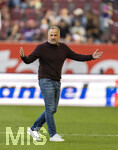25.04.2026, Fussball 1. Bundesliga 2025/2026, 31.Spieltag, FC Augsburg - Eintracht Frankfurt, in der WWK-Arena Augsburg. Trainer Manuel Baum (FC Augsburg) nach dem Spiel unzufrieden.
