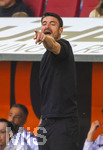 25.04.2026, Fussball 1. Bundesliga 2025/2026, 31.Spieltag, FC Augsburg - Eintracht Frankfurt, in der WWK-Arena Augsburg. Trainer Albert Riera (Eintracht Frankfurt) 