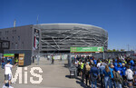 25.04.2026, Fussball 1. Bundesliga 2025/2026, 31.Spieltag, FC Augsburg - Eintracht Frankfurt, in der WWK-Arena Augsburg.  Aussenansicht der WWK-Arena vor dem Spiel.