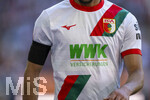 25.04.2026, Fussball 1. Bundesliga 2025/2026, 31.Spieltag, FC Augsburg - Eintracht Frankfurt, in der WWK-Arena Augsburg. Alexis Julian Claude-Maurice (FC Augsburg), WWK-Werbeaufdruck auf dem Trikot, 