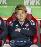 25.04.2026, Fussball 1. Bundesliga 2025/2026, 31.Spieltag, FC Augsburg - Eintracht Frankfurt, in der WWK-Arena Augsburg. Ritsu Doan (Eintracht Frankfurt) Ersatzspieler