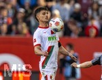 25.04.2026, Fussball 1. Bundesliga 2025/2026, 31.Spieltag, FC Augsburg - Eintracht Frankfurt, in der WWK-Arena Augsburg. 