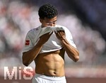 26.04.2026, Fussball 1. Bundesliga 2025/2026, 31.Spieltag, VfB Stuttgart - SV Werder Bremen, in der MHP-Arena Stuttgart, Tiago Tomas (Stuttgart) nachdenklich.

