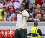 26.04.2026, Fussball 1. Bundesliga 2025/2026, 31.Spieltag, VfB Stuttgart - SV Werder Bremen, in der MHP-Arena Stuttgart, Trainer Daniel Thioune (Werder Bremen) in Rage an der Seitenlinie.