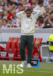 26.04.2026, Fussball 1. Bundesliga 2025/2026, 31.Spieltag, VfB Stuttgart - SV Werder Bremen, in der MHP-Arena Stuttgart, Trainer Daniel Thioune (Werder Bremen) in Rage an der Seitenlinie. 